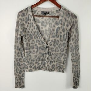 Banana Republic MadMen Animal Print V Neck Cardigan Small Long Sleeve Button Up